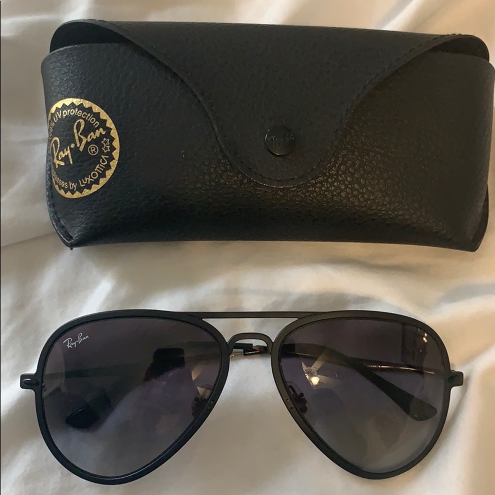 Ray Ban Black Aviators